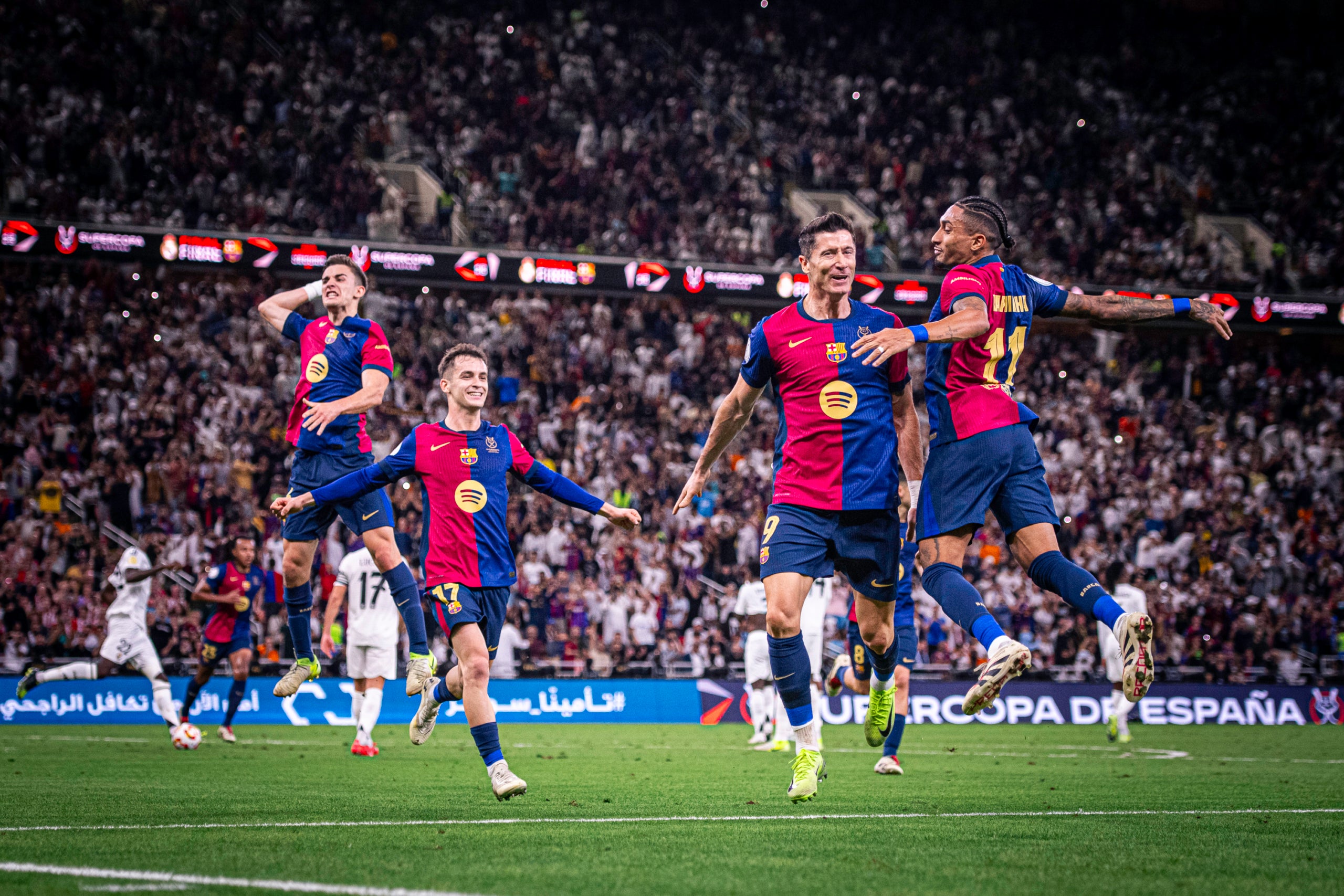 Els jugadors del Barça celebren un dels gols contra el Madrid | FC Barcelona