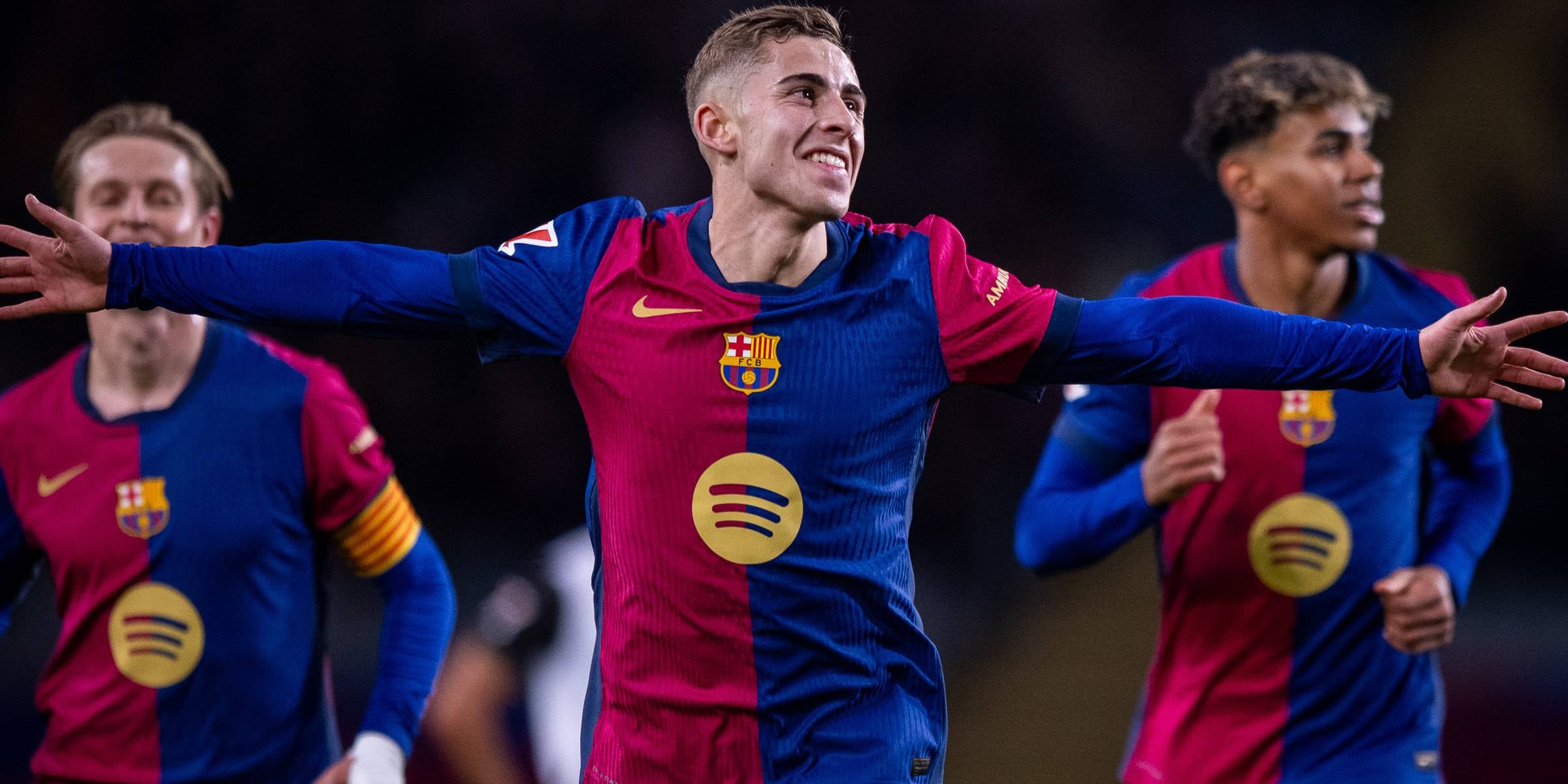 Fermín celebra uno de sus goles contra el Valencia | FC Barcelona