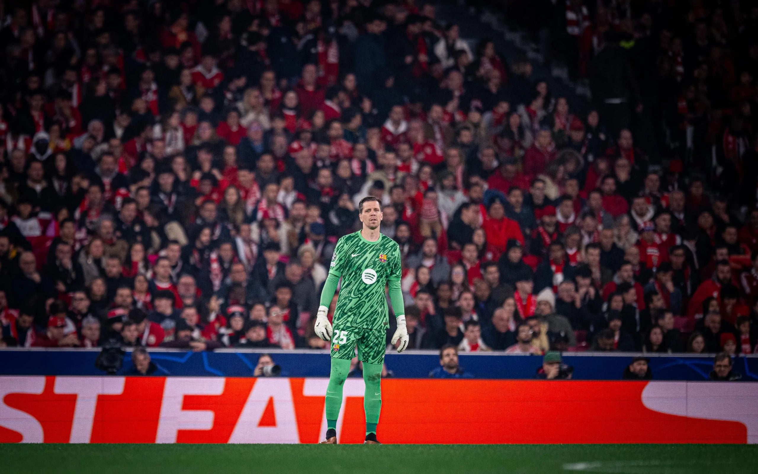 Wojciech Szczesny, durante el Benfica-Barça | FC Barcelona