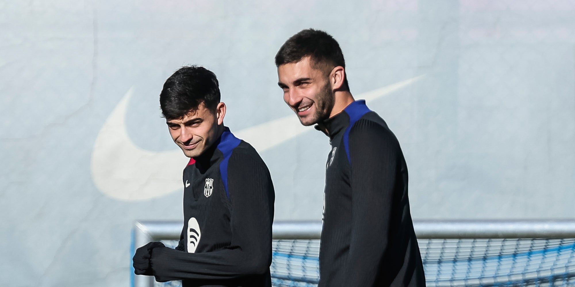 Pedri y Ferran Torres, durante un entrenamiento con el Barça | Europa Press