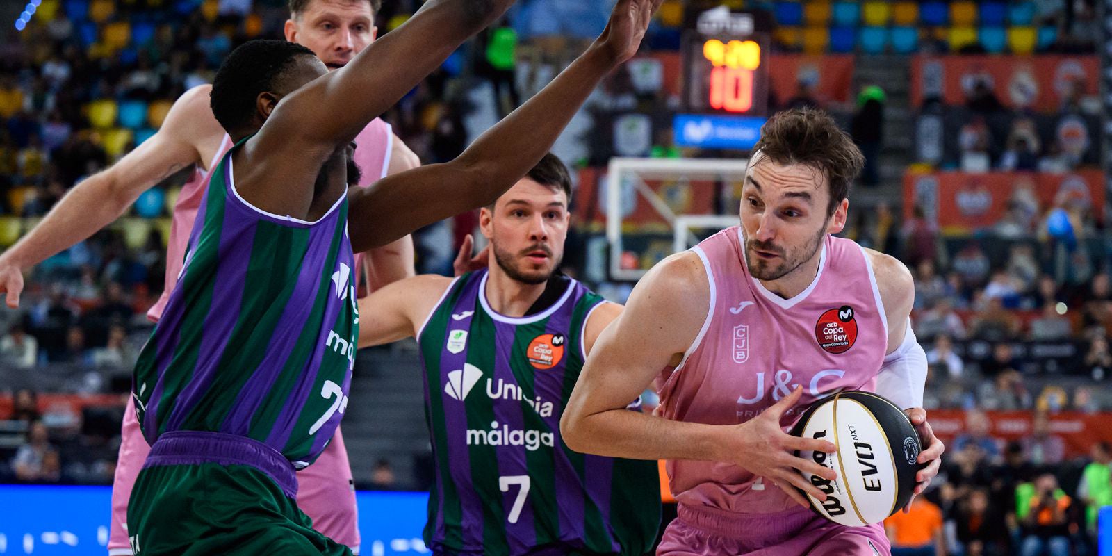 Unicaja 100-83 Club Joventut Badalona de la Copa | Club Joventut Badalona