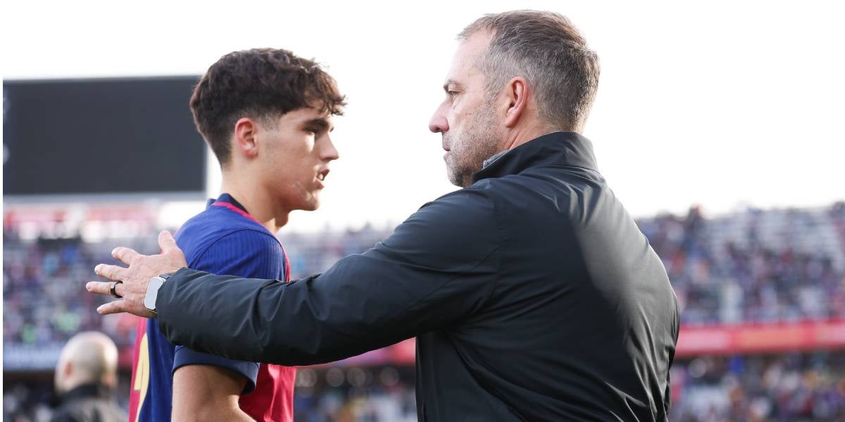 Flick felicitant a Cubarsí | @FCBarcelona_cat