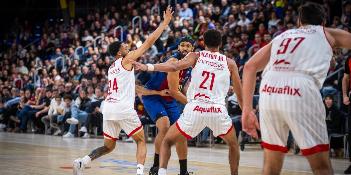 Jabari Parker contra el BAXI Manresa | @BarçaBasket