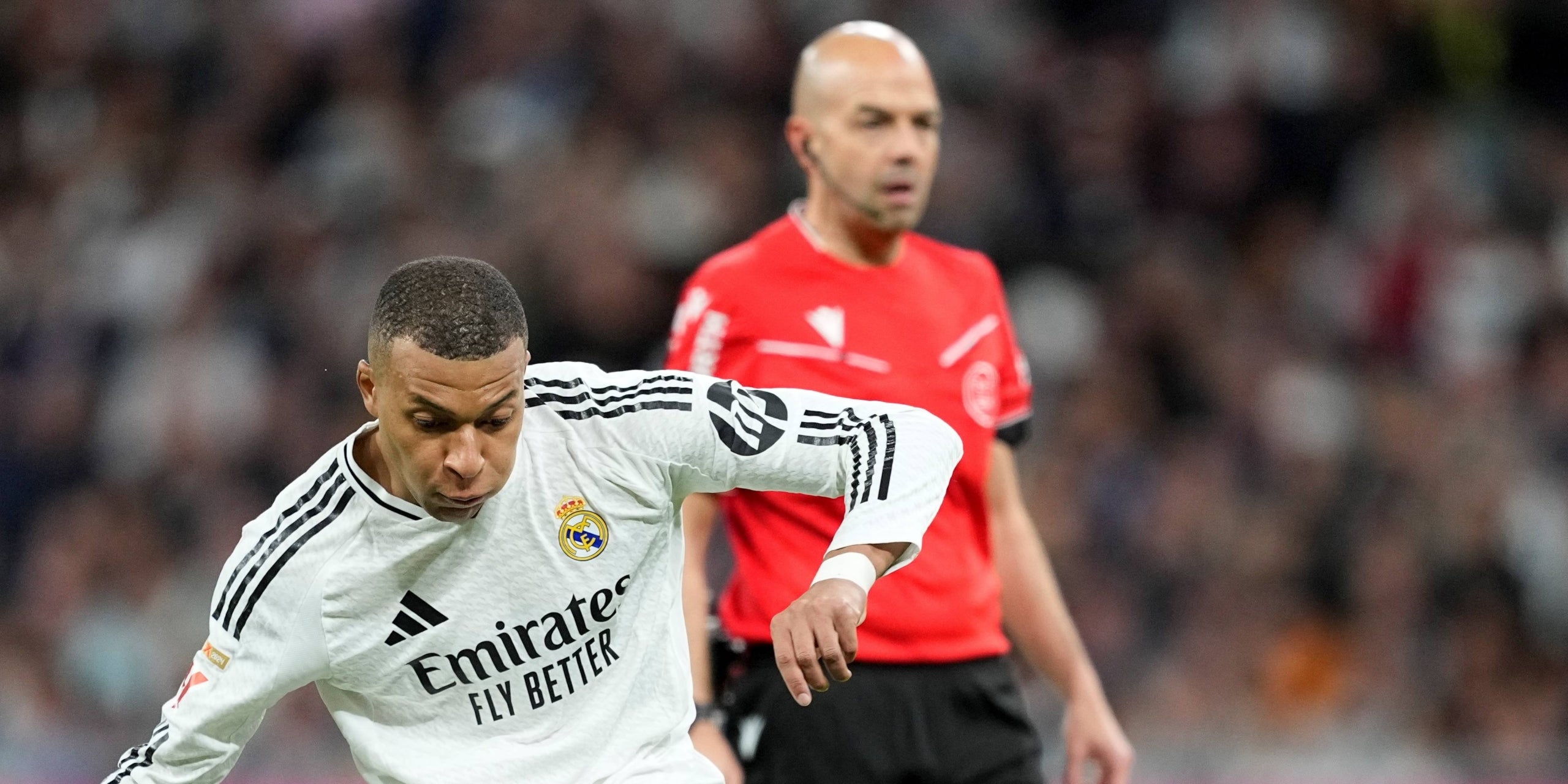 L'àrbitre Pablo González Fuertes, durant un partit del Madrid | Europa Press