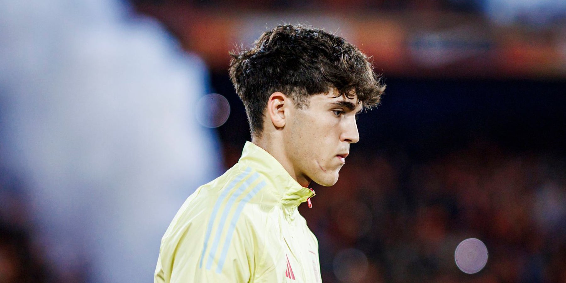 Pau Cubarsí, durant un partit amb la selecció espanyola | RFEF