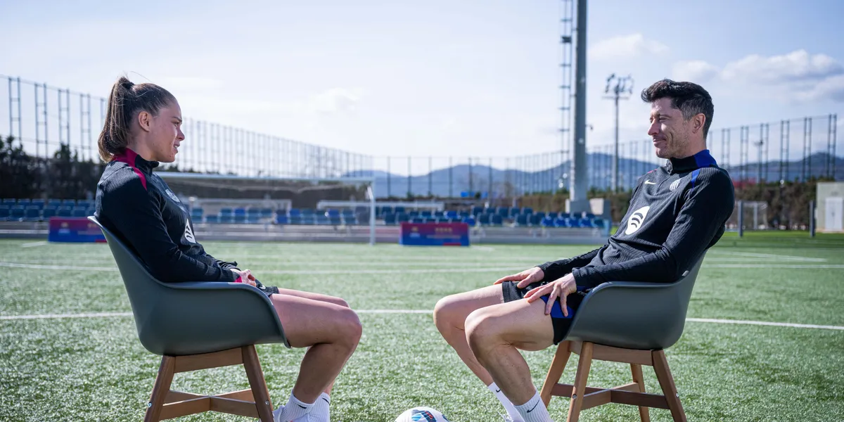 Conversación entre Ewa Pajor y Robert Lewandowski | FC Barcelona