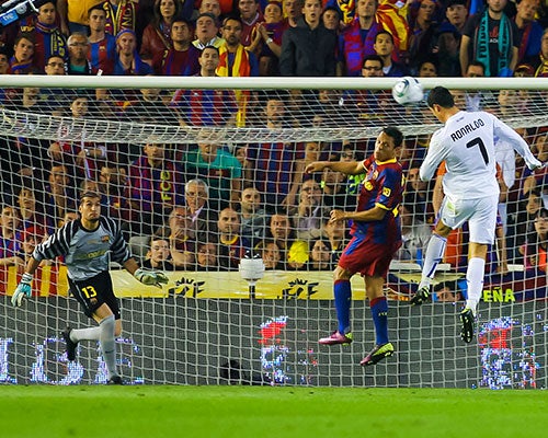 El cop de cap de Cristiano Ronaldo que va donar el títol de Copa al Madrid l'any 2011 | Real Madrid CF