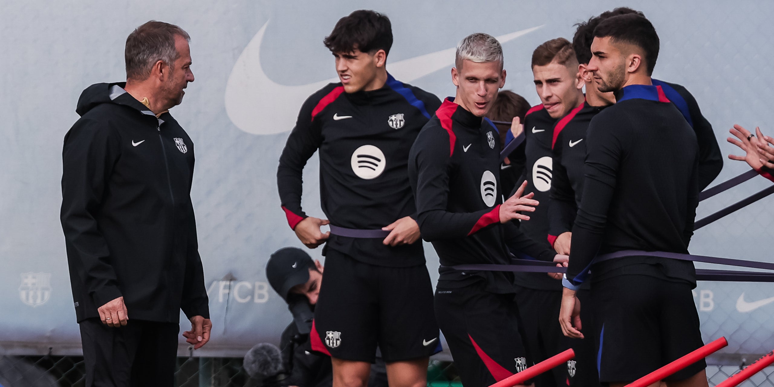 Hansi Flick, durant un entrenament del Barça | Europa Press