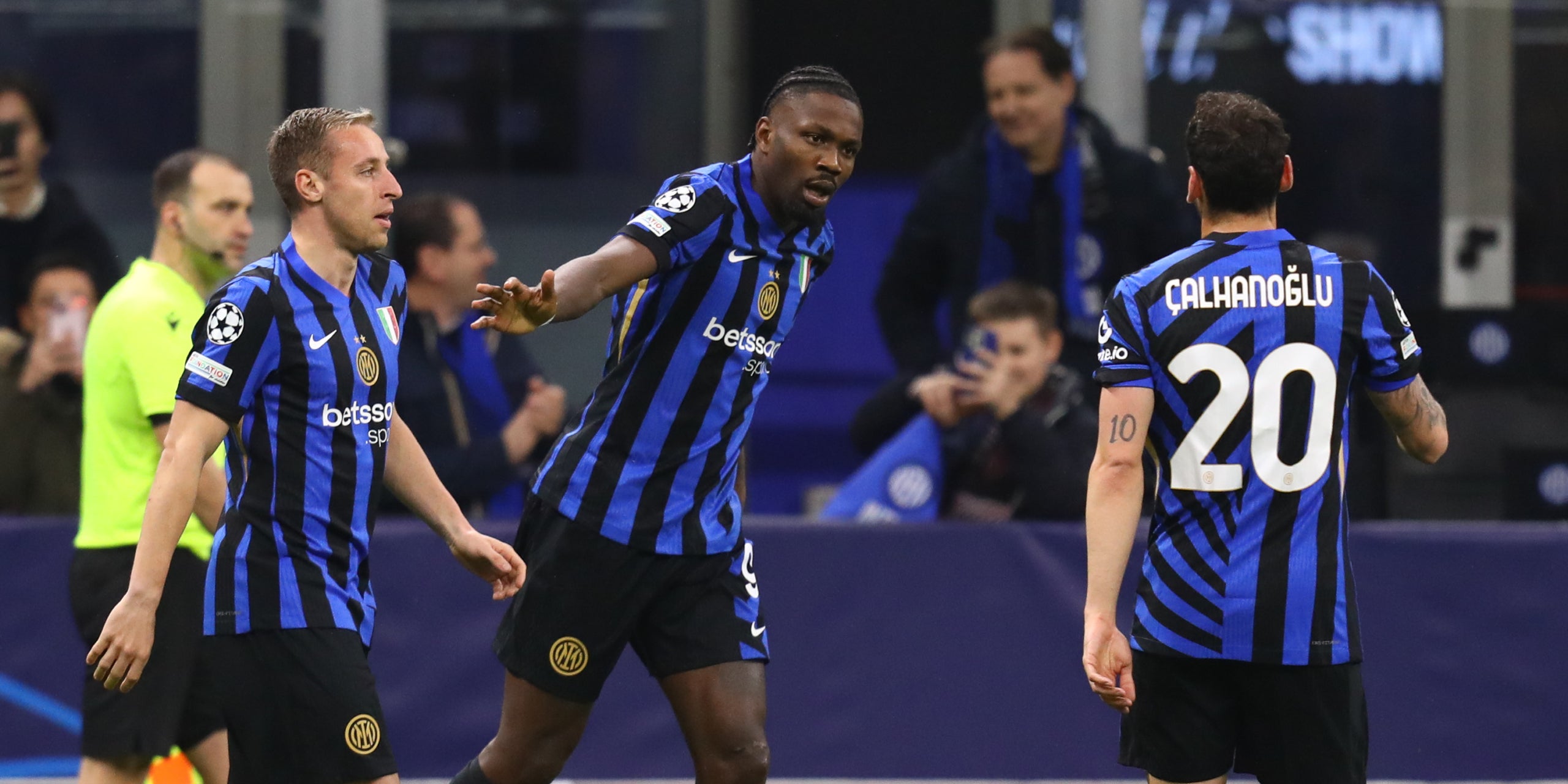 Los jugadores del Inter, celebrando un gol en un partido de Champions | Europa Press