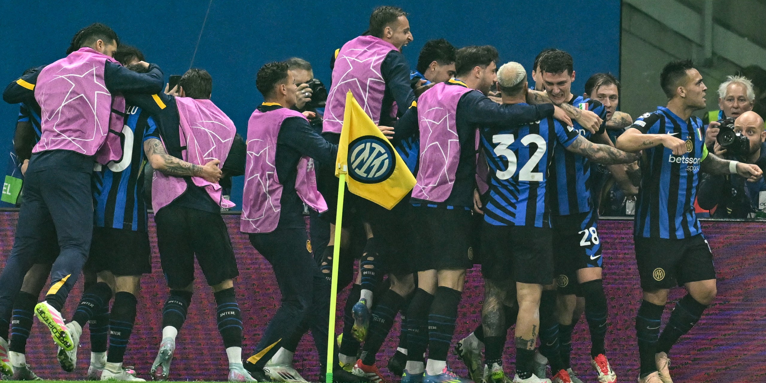 El Inter, celebrando un gol contra el Bayern en la vuelta de los cuartos de la Champions | Europa Press