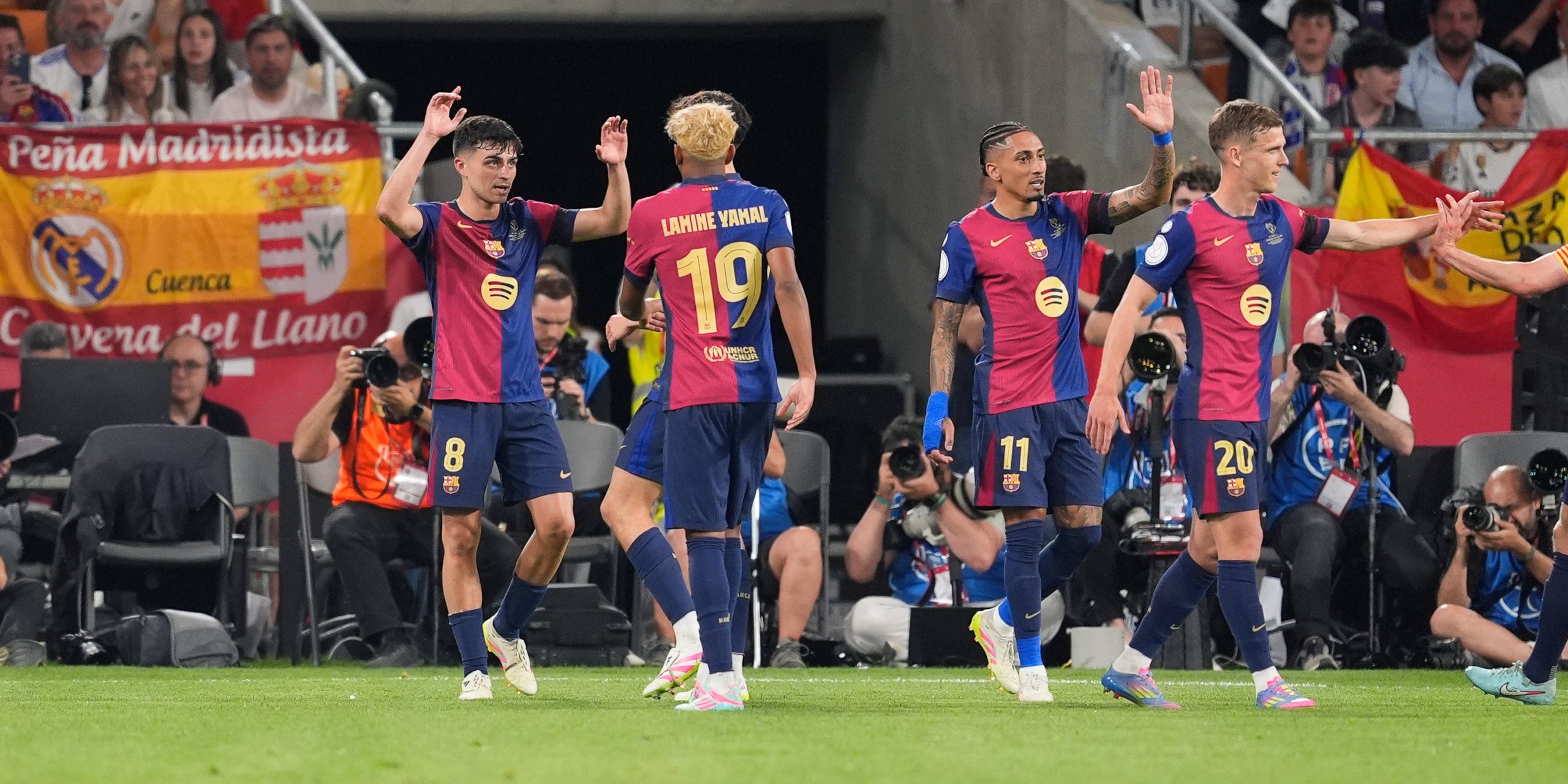 Los jugadores del Barça, celebrando un gol contra el Madrid en la final de la Copa | Europa Press