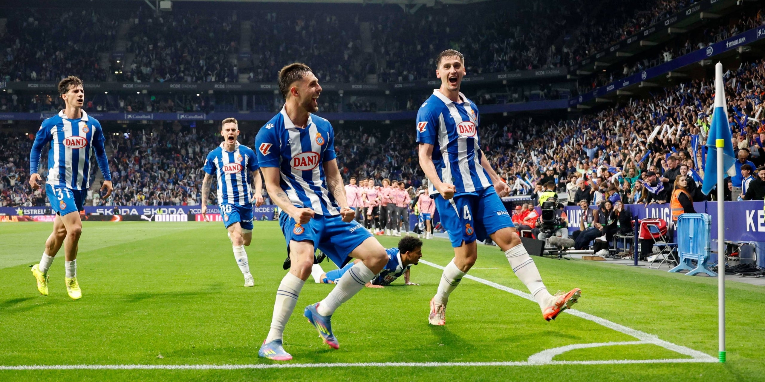Els jugadors de l'Espanyol celebren el gol de Marash Kumbulla contra el Getafe | RCD Espanyol