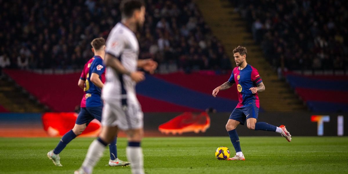 Iñigo Martínez, durant el Barça-Osasuna | FC Barcelona