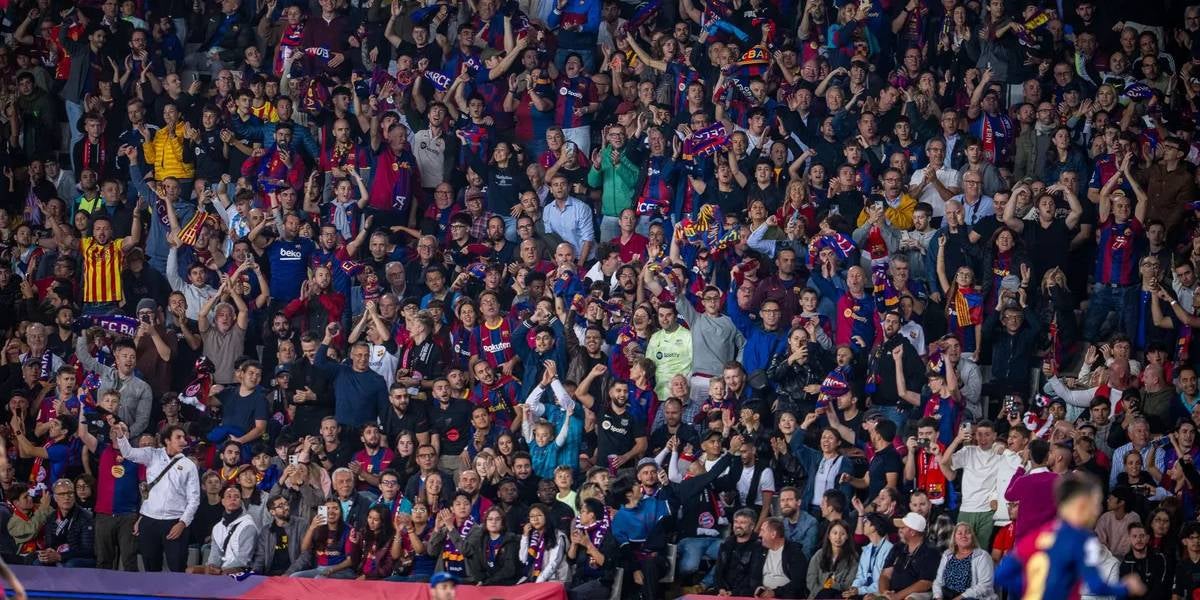 Una graderia plena de culers, durant un partit del Barça | FC Barcelona