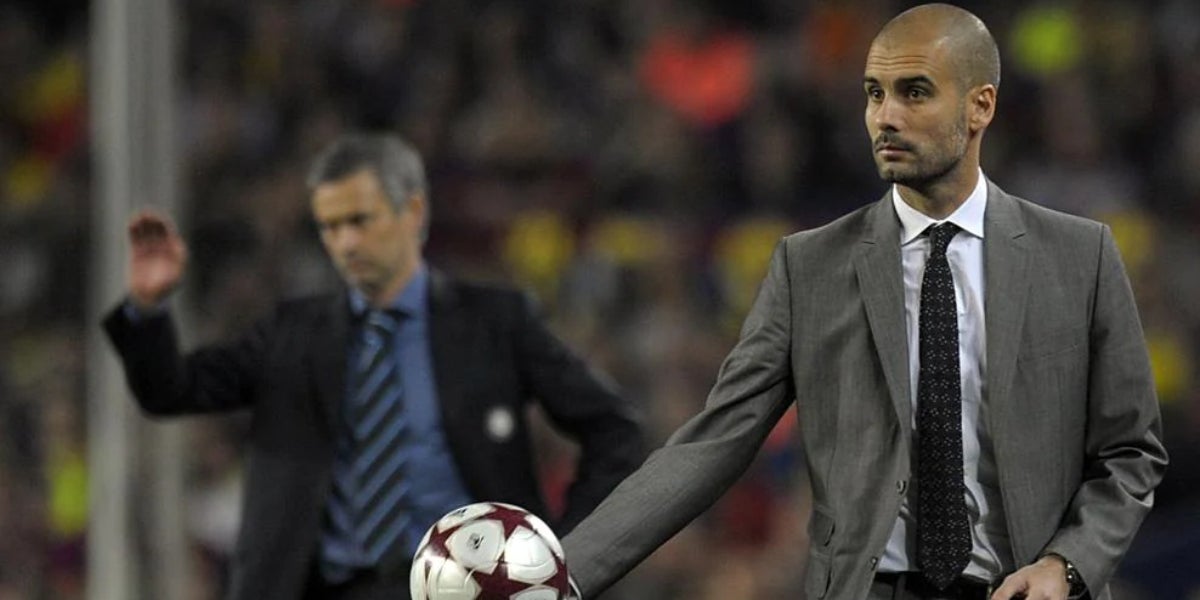 Pep Guardiola i José Mourinho, durant el Barça-Inter de 2010 | UEFA