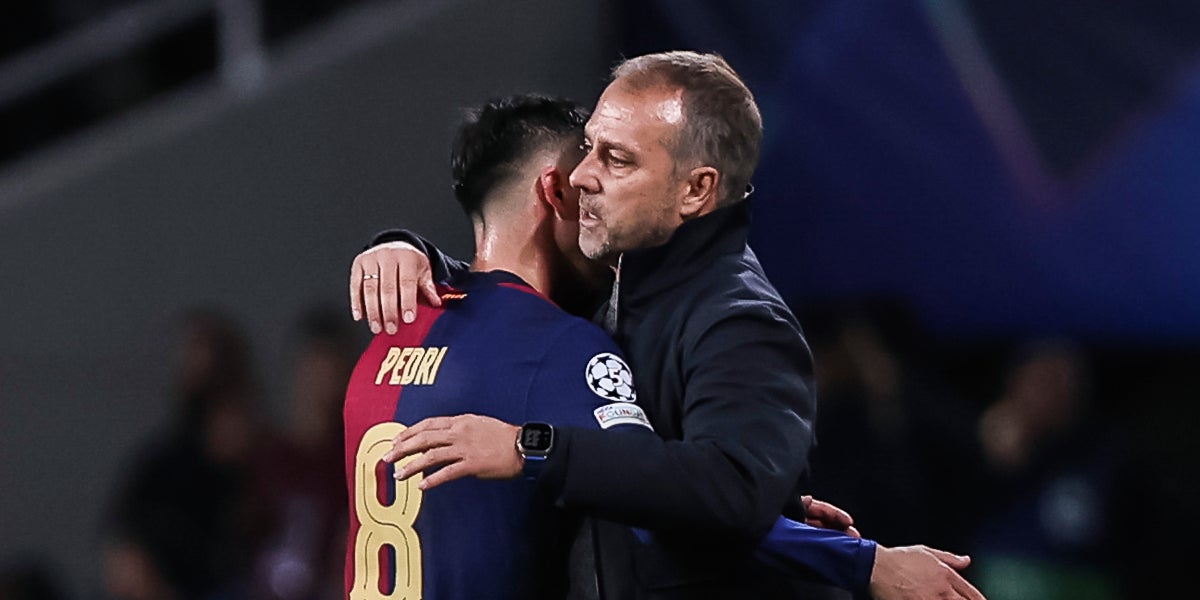 Pedri y Flick, durante un partido con el Barça | Europa Press
