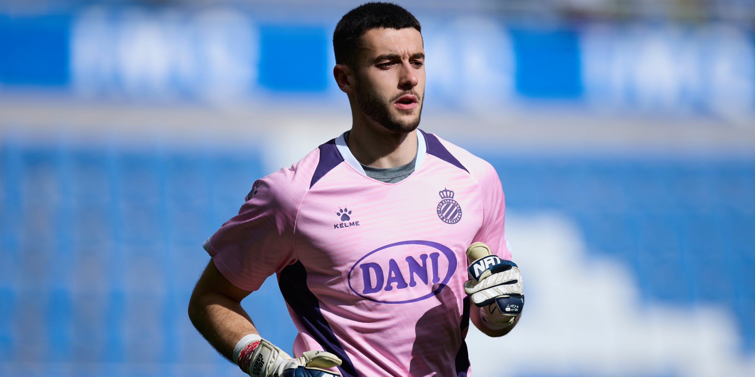 Joan Garcia, durant un entrenament de l'Espanyol | Europa Press