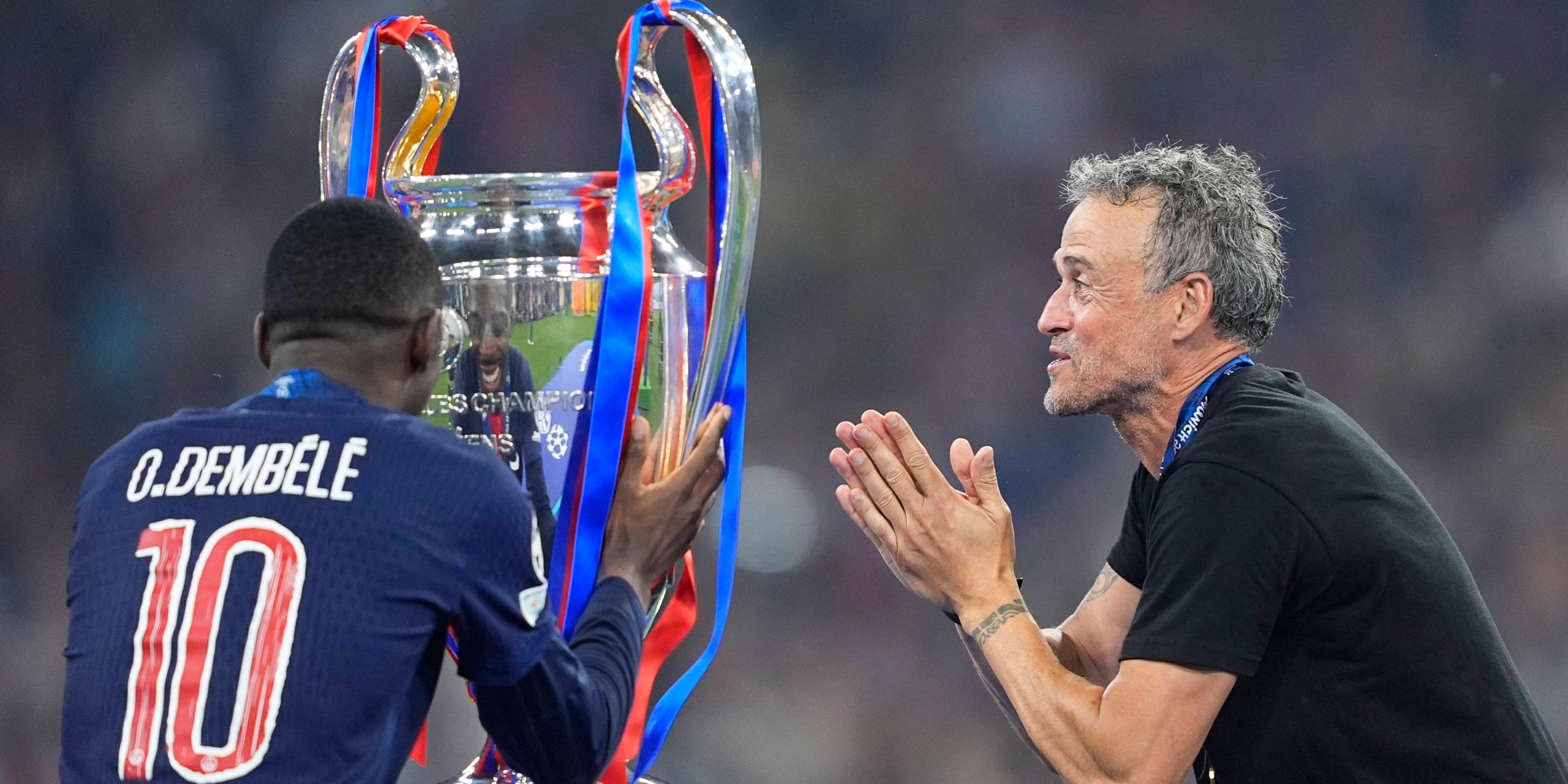 Ousmane Dembélé i Luis Enrique després de guanyar la Champions League amb el PSG | Europa Press