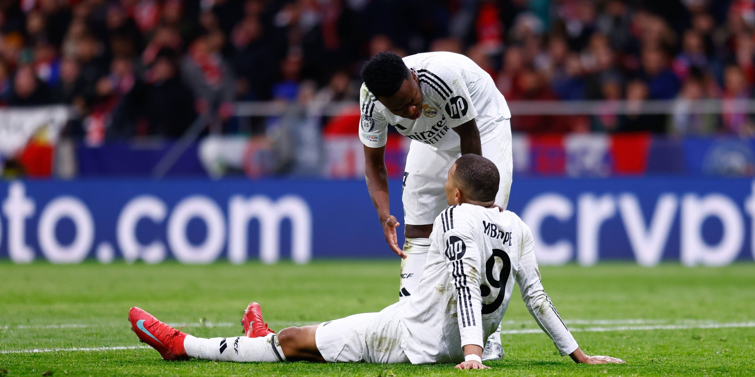 Mbpapé i Vinicius, durant un partit del Madrid | Europa Press