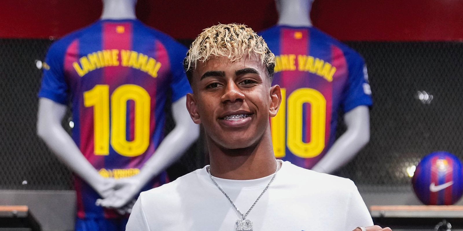 Lamine Yamal, amb el seu nou dorsal '10' | LaLiga