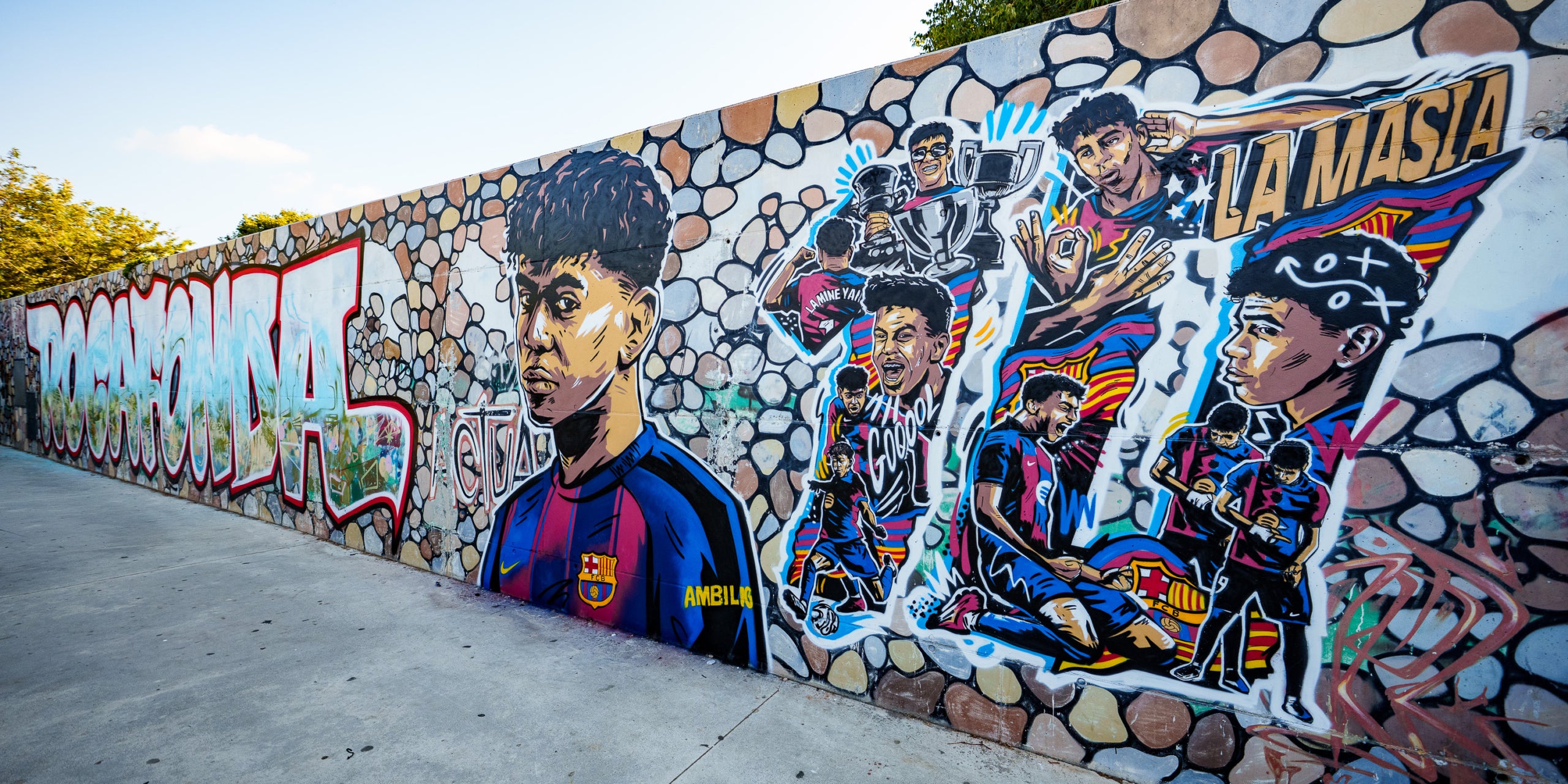 Mural a Rocafonda amb Lamine Yamal i el nou '10' del Barça | FC Barcelona
