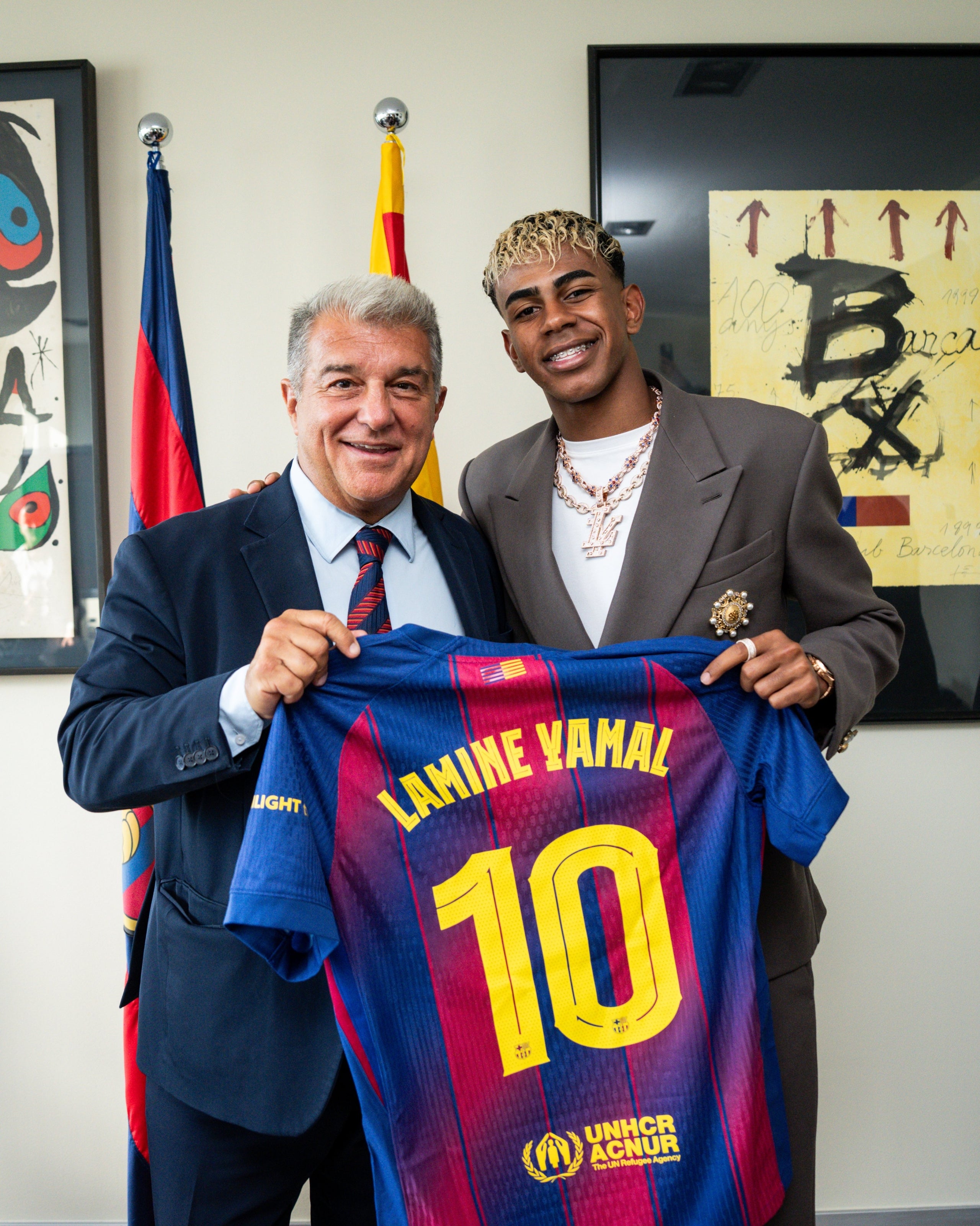 Joan Laporta i Lamine Yamal, amb el nou '10' | FC Barcelona