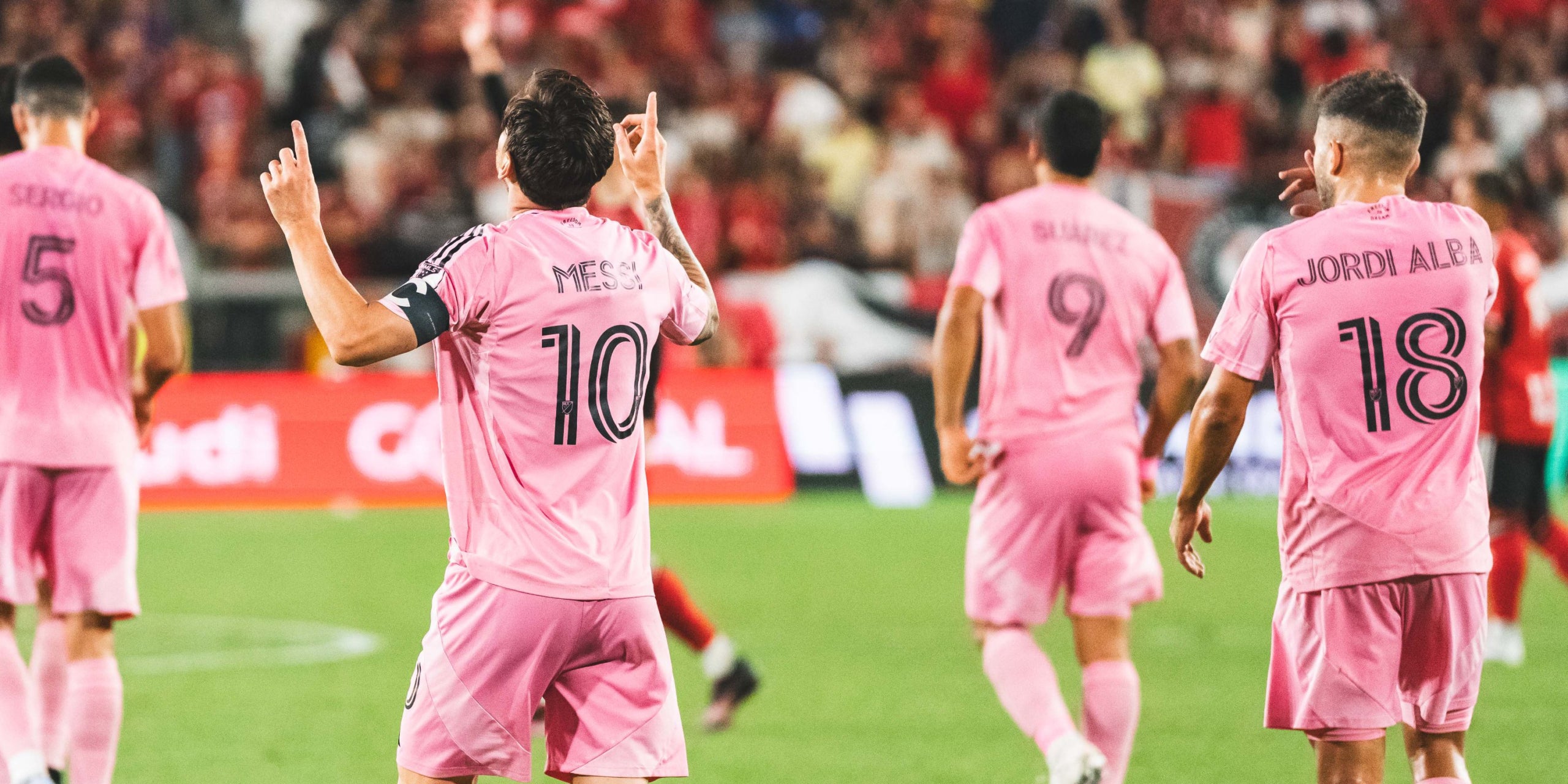 Leo Messi y Jordi Alba, durante un partido con el Inter Miami | @InterMiamiCF