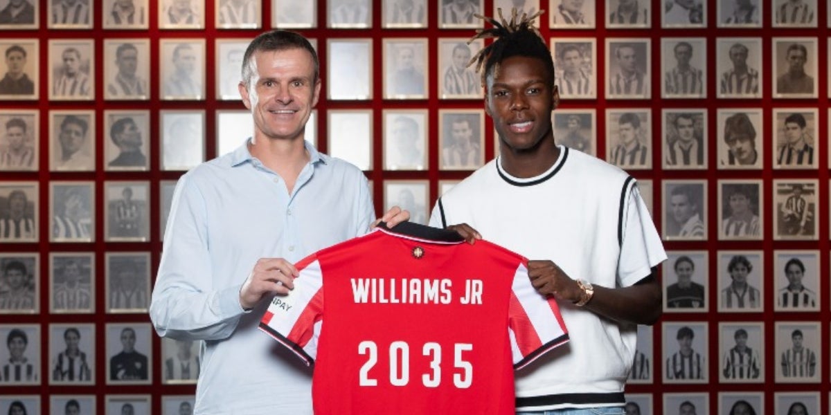Jon Uriarte i Nico Williams, en la renovació del jugador fins al 2035 | Athletic Club