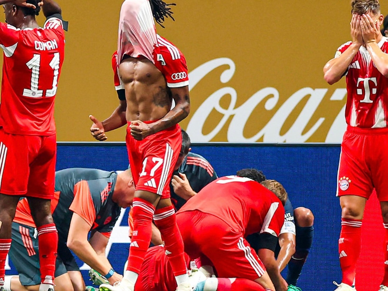 Musiala sent atès pels serveis mèdics del Bayern de Múnich | Instagram 