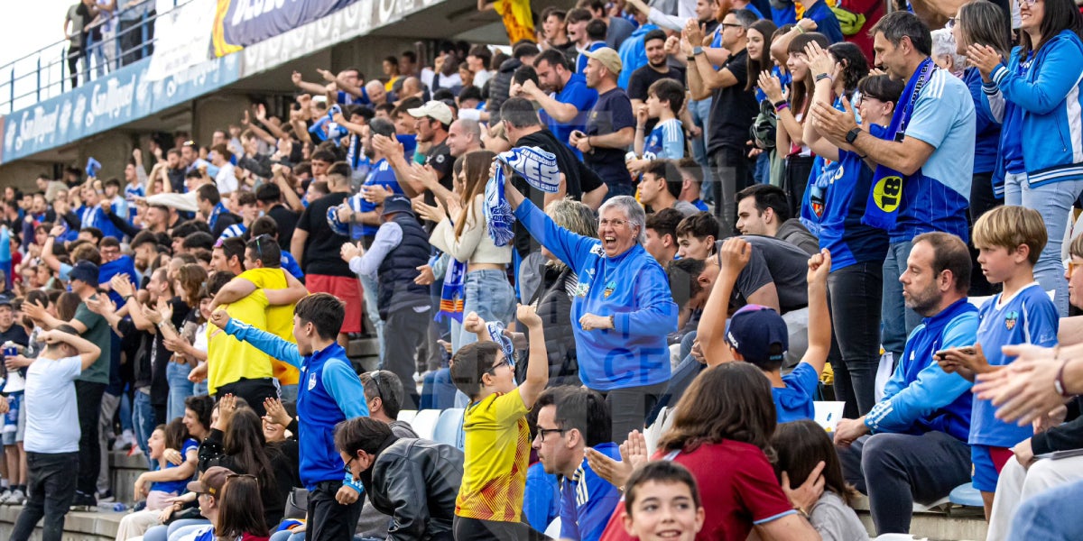 Los aficionados del Lleida, durante un partido | Lleida CF