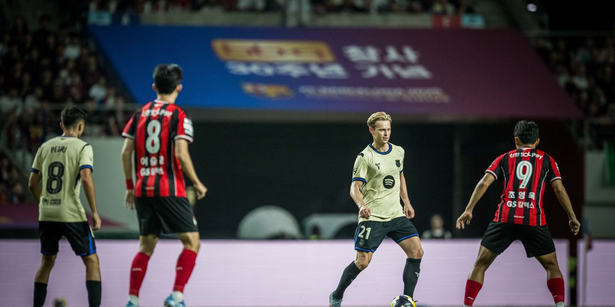 Frenkie de Jong, durante el partido de pretemporada contra el Seoul | FC Barcelona