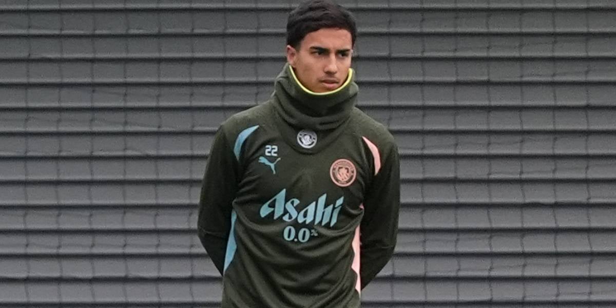 Vitor Reis, durant un entrenament amb el Manchester City | Europa Press