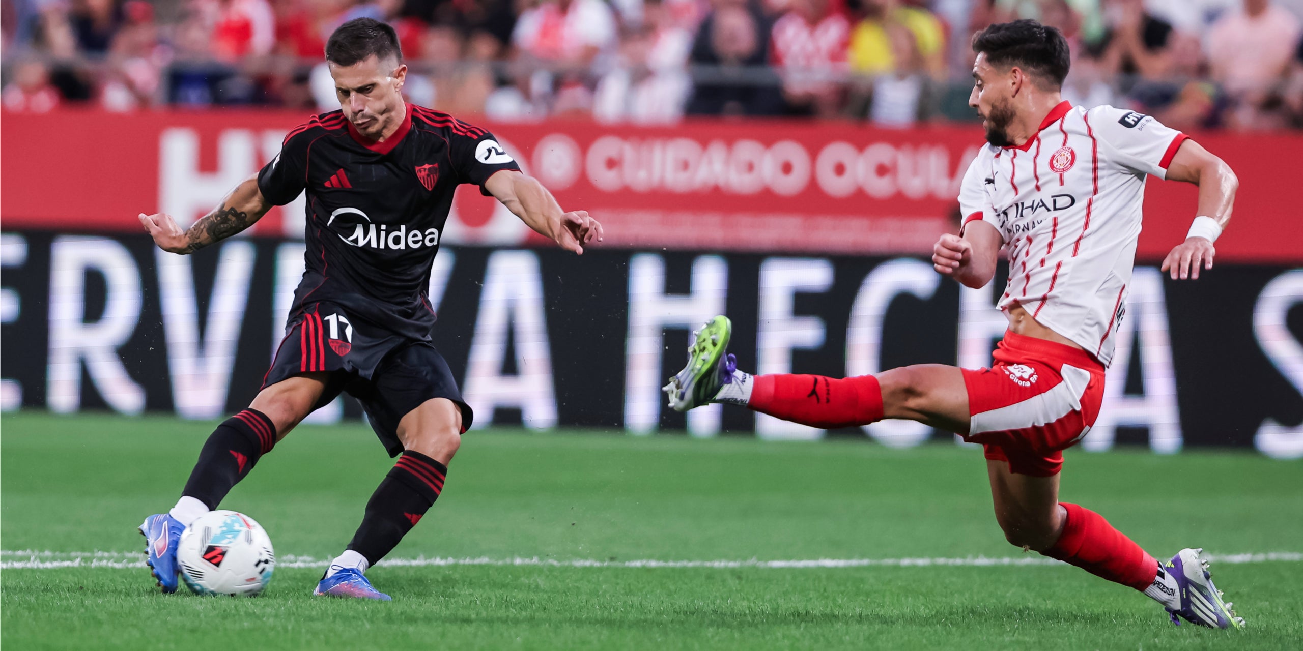 Alfon González, jugant amb el Sevilla contra el Girona a Montilivi | Europa Press