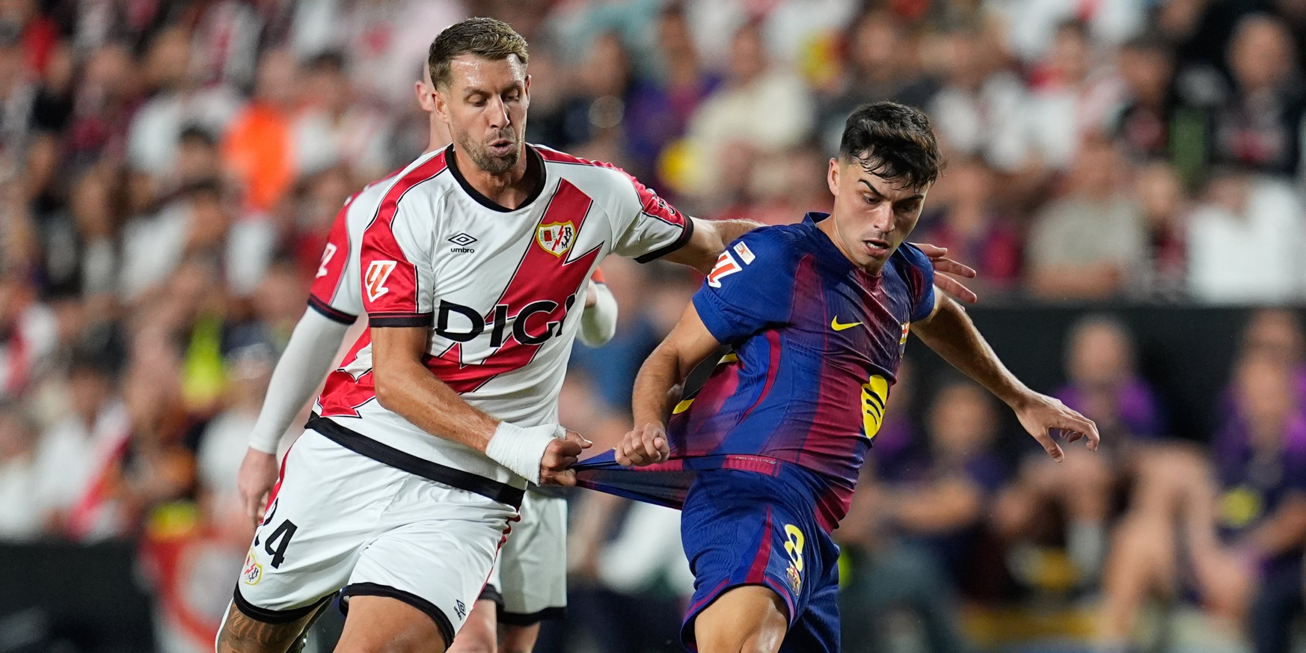 Pedri, durant el partit de Lliga contra el Rayo | Europa Press