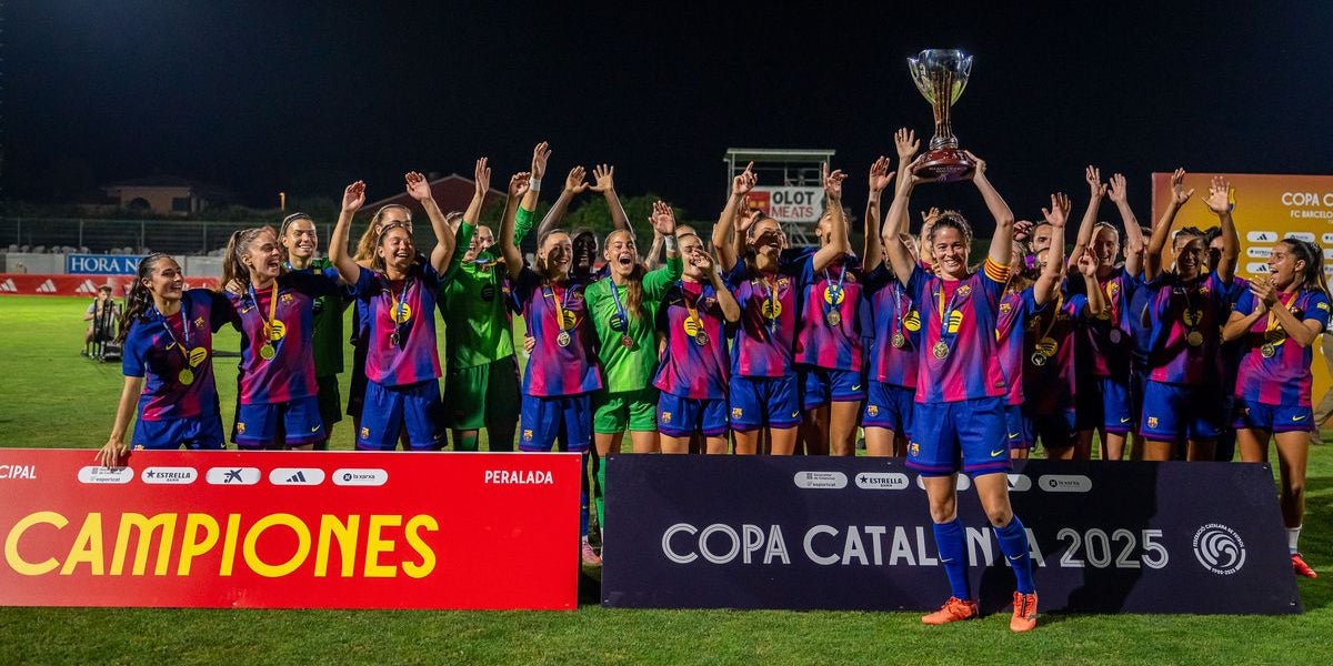 El Barça femení, aixecant la seva 11a Copa Catalunya | FC Barcelona