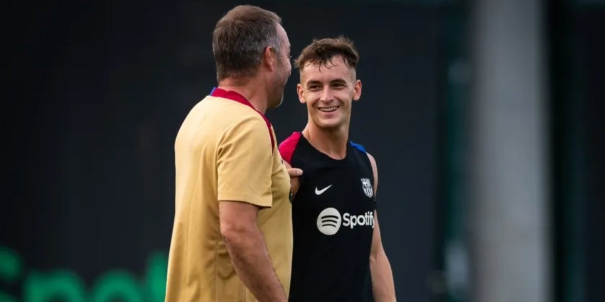 Hansi Flick i Marc Casadó, durant un entrenament del Barça | FC Barcelona