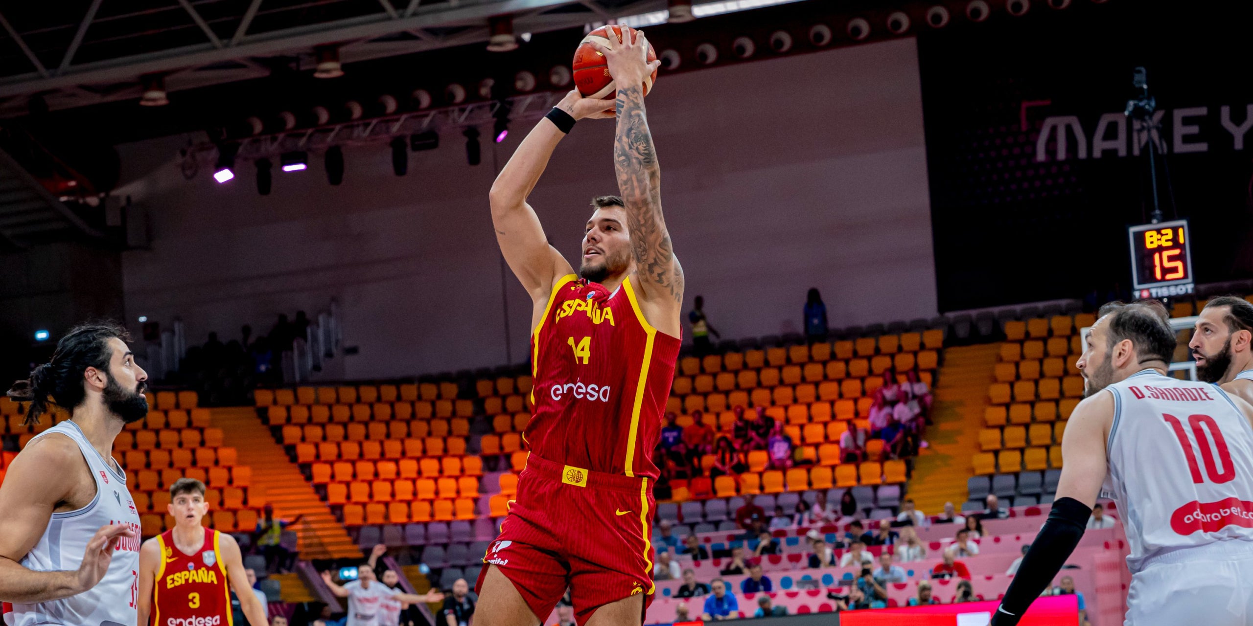 Willy Hernangómez, durant un partit de l'Eurobasket amb la selecció espanyola | @BaloncestoESP