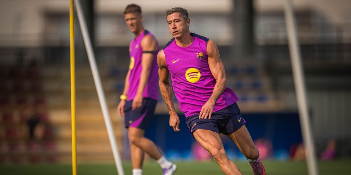 Robert Lewandowski, entrenando con el Barça | FC Barcelona 