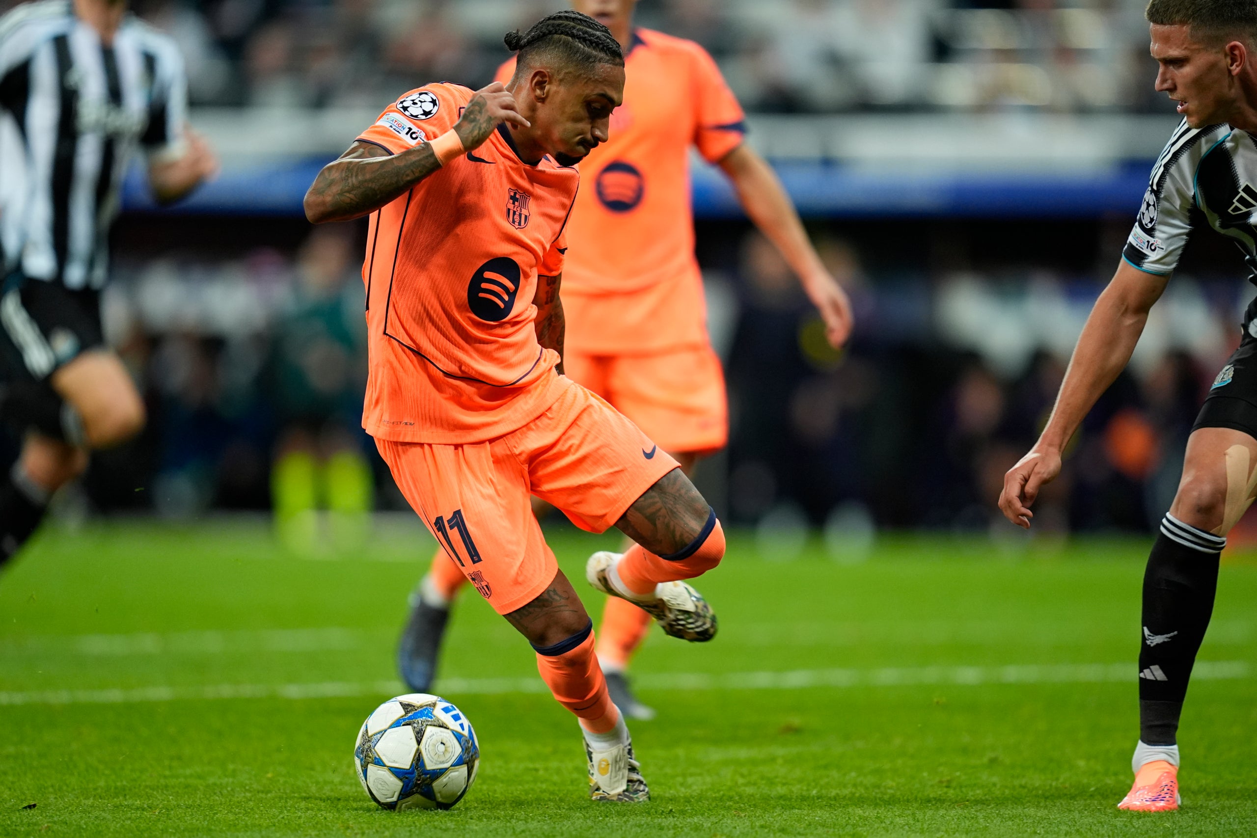 Raphinha, durant el Newcastle-Barça | Europa Press