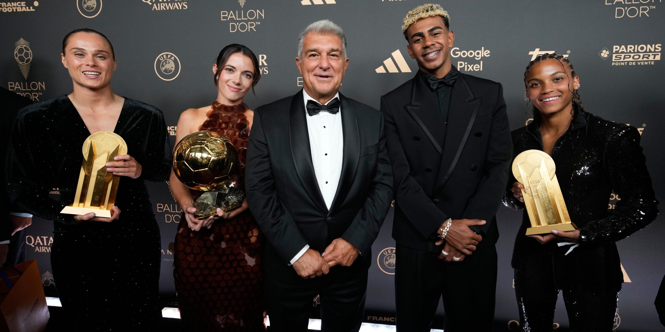 Tots els guanyadors blaugranes a la gala de la Pilota d'Or, amb Joan Laporta | FC Barcelona