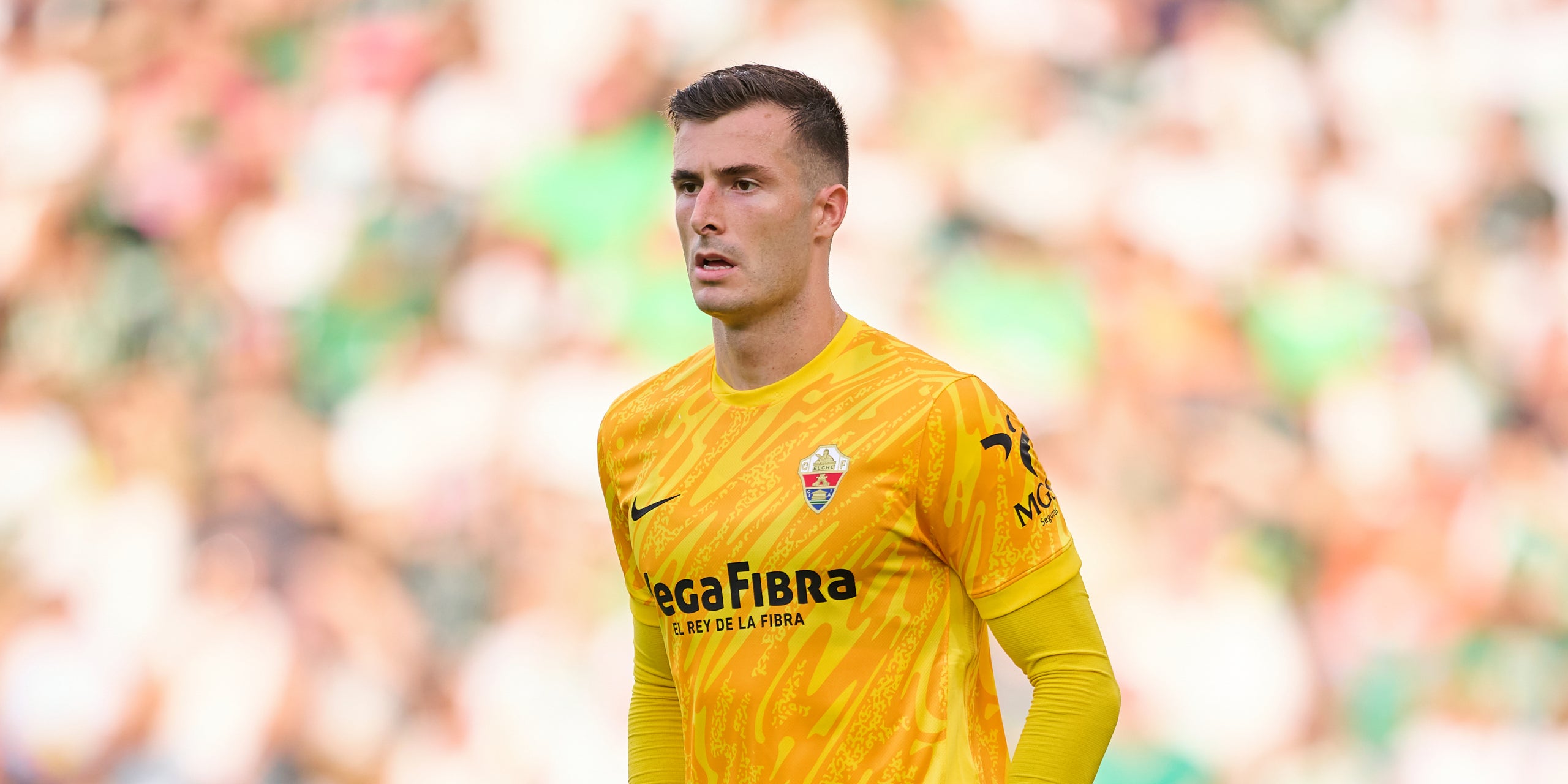 Iñaki Peña, durante un partido con el Elche | Europa Press