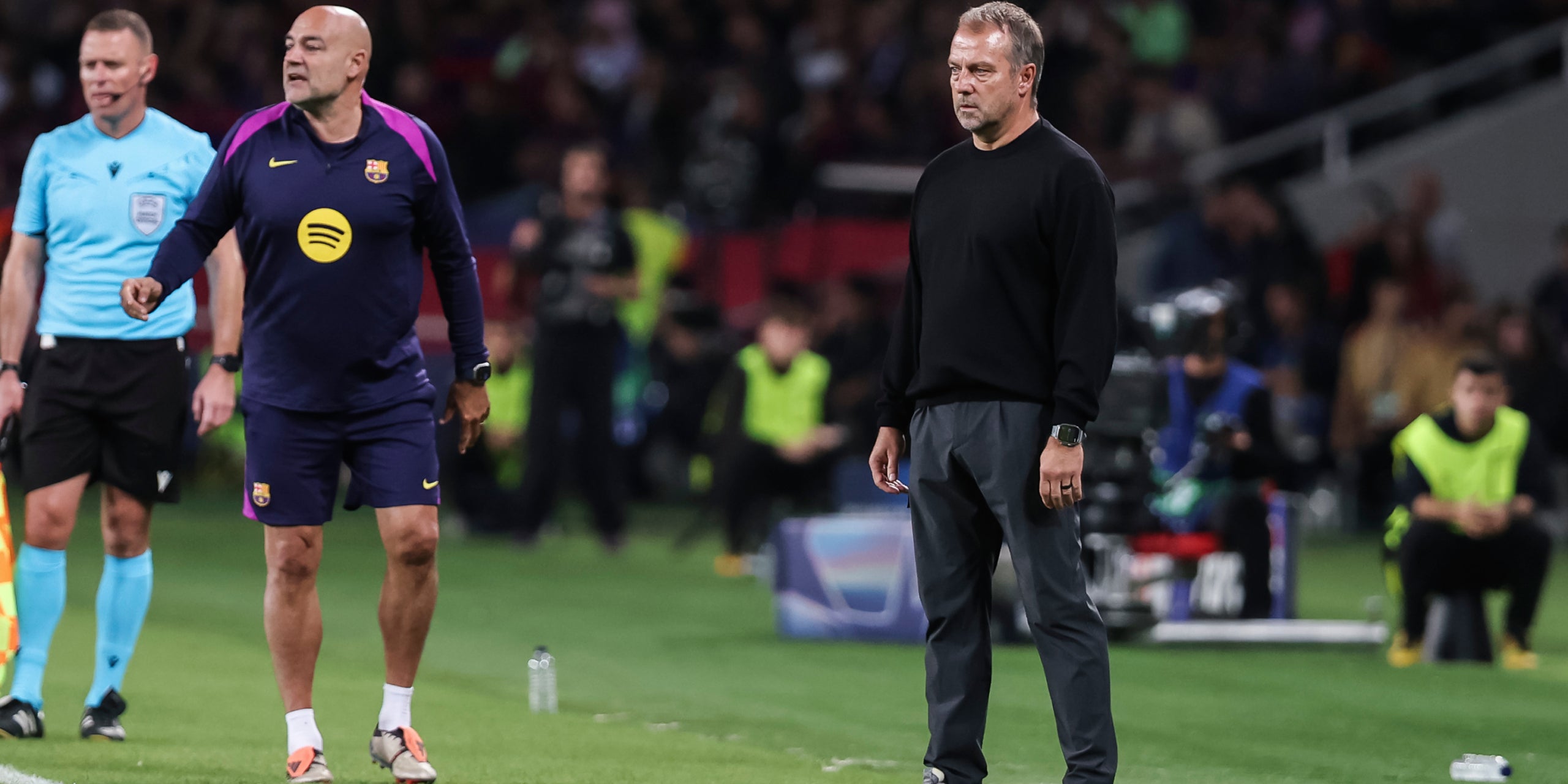 Hansi Flick, durante el Barça-PSG | Europa Press
