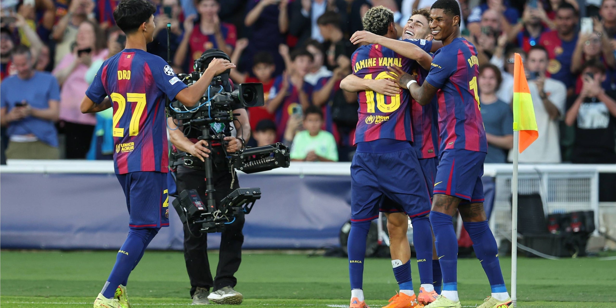 Los jugadores del Barça, celebrando uno de los goles de Fermín | Europa Press