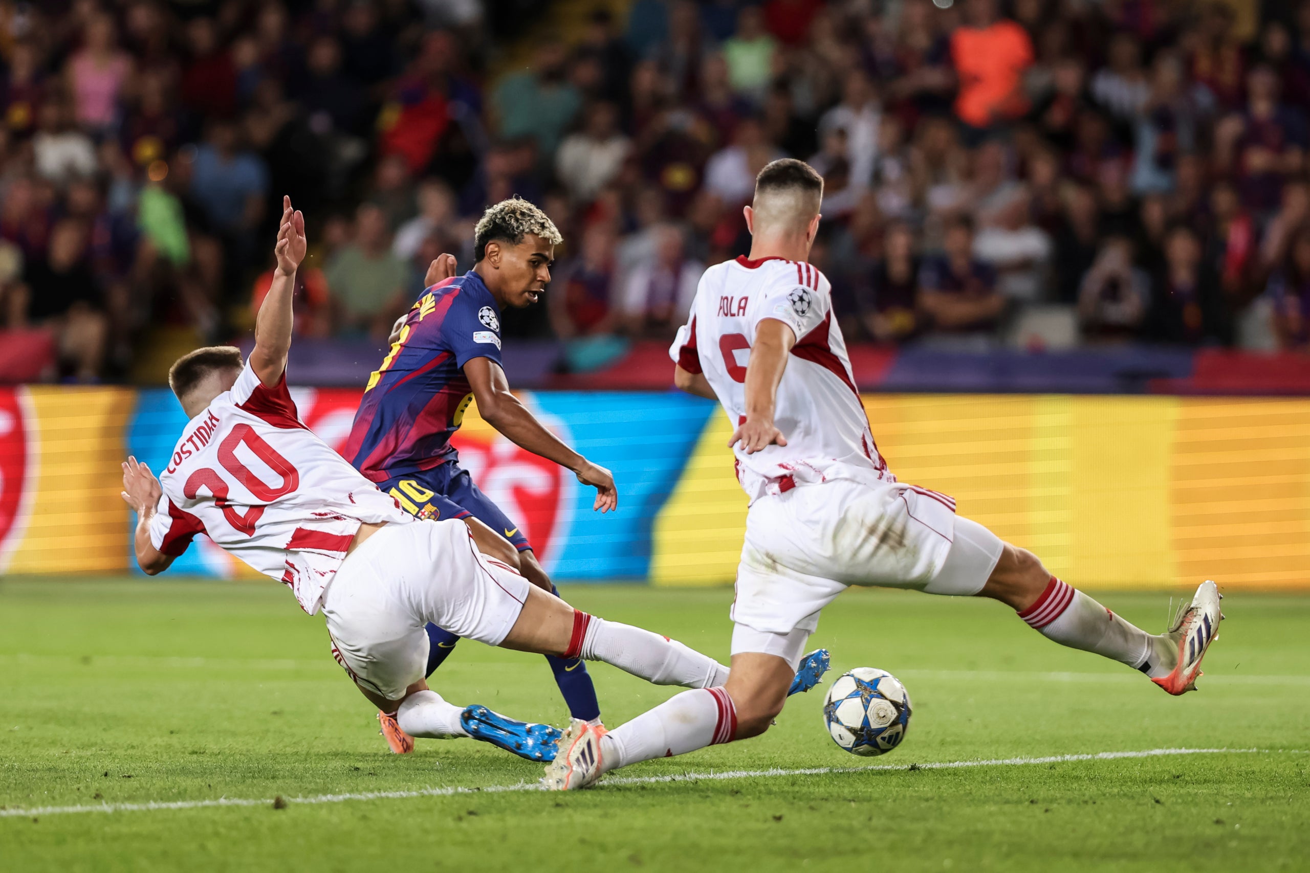 Lamine Yamal, durant el Barça-Olympiacos | Europa Press