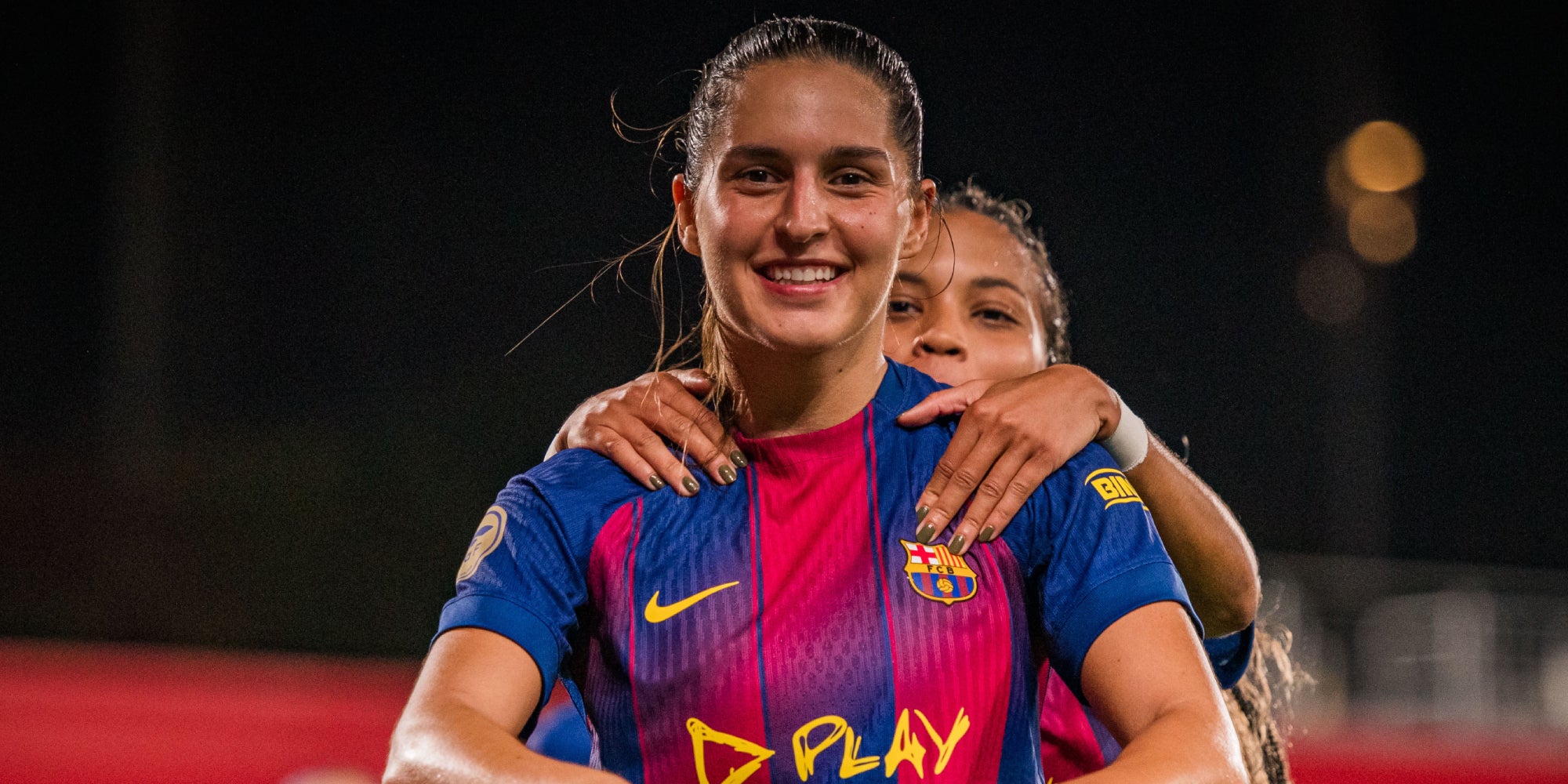 Patri Guijarro i Ewa Pajor celebrant un gol davant el Granada | FCBfemení