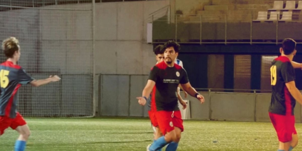 Jugadores de la Penya Barcelonista Sant Feliu de Llobregat, durante un partido | @pbsantfeliu