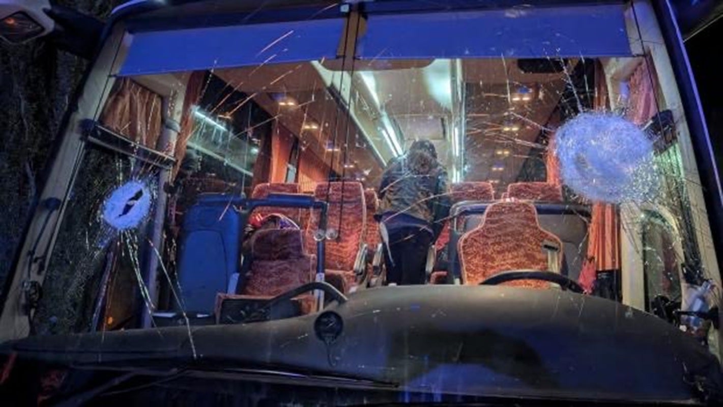 Així ha quedat l'autobús del Pistoia després de l'atac | Xarxes