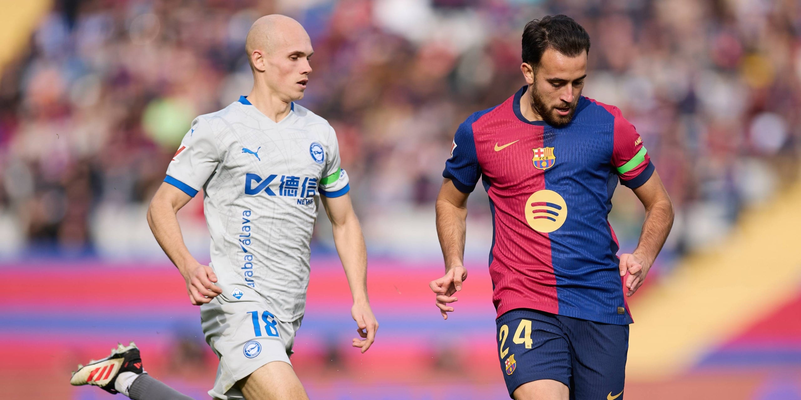 Eric Garcia i Jon Guridi durant el Barça-Alabès de la temporada passada | Europa Press