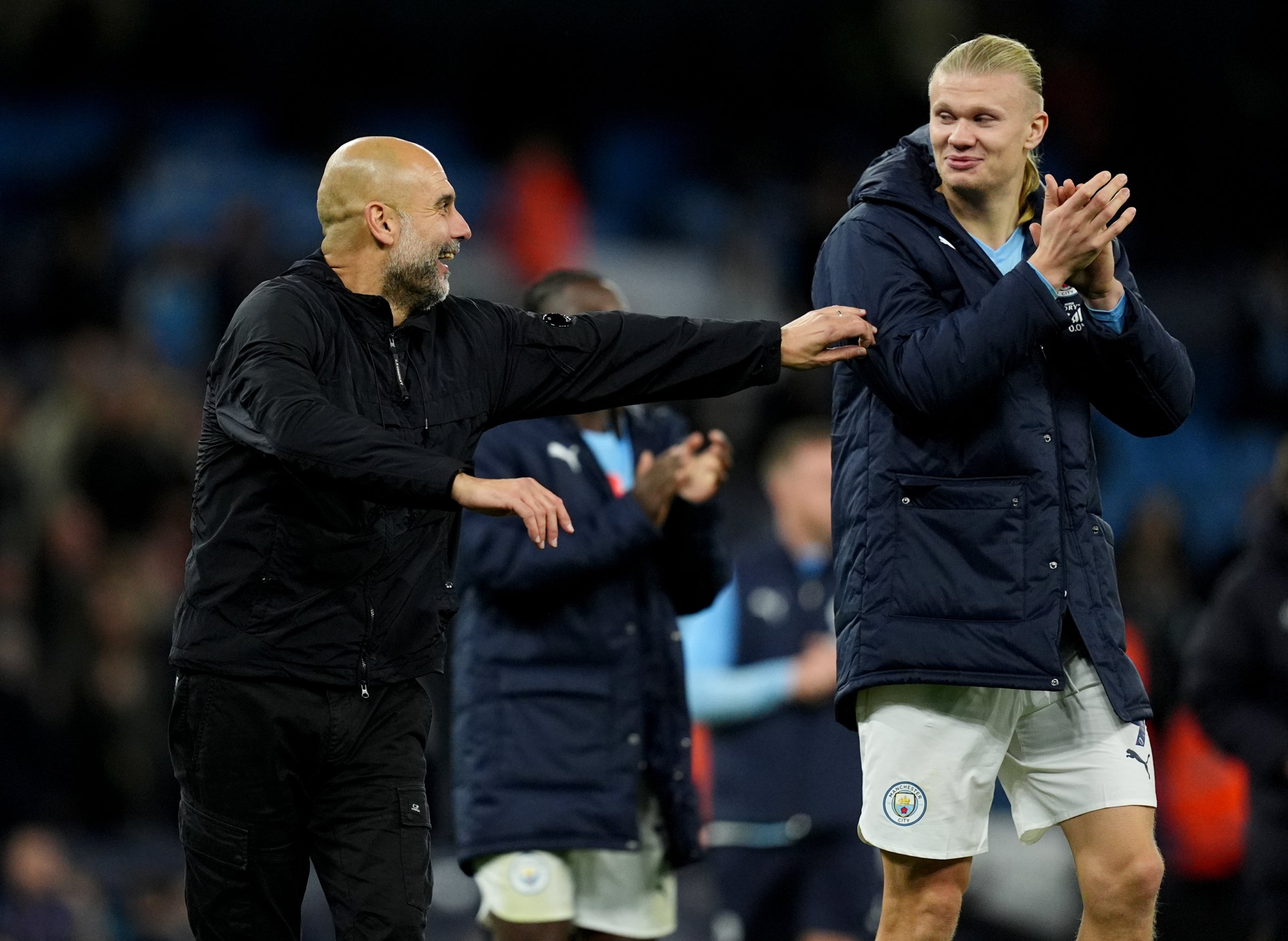 Pep Guardiola y Erling Haaland, durante un partido del Manchester City | Europa Press