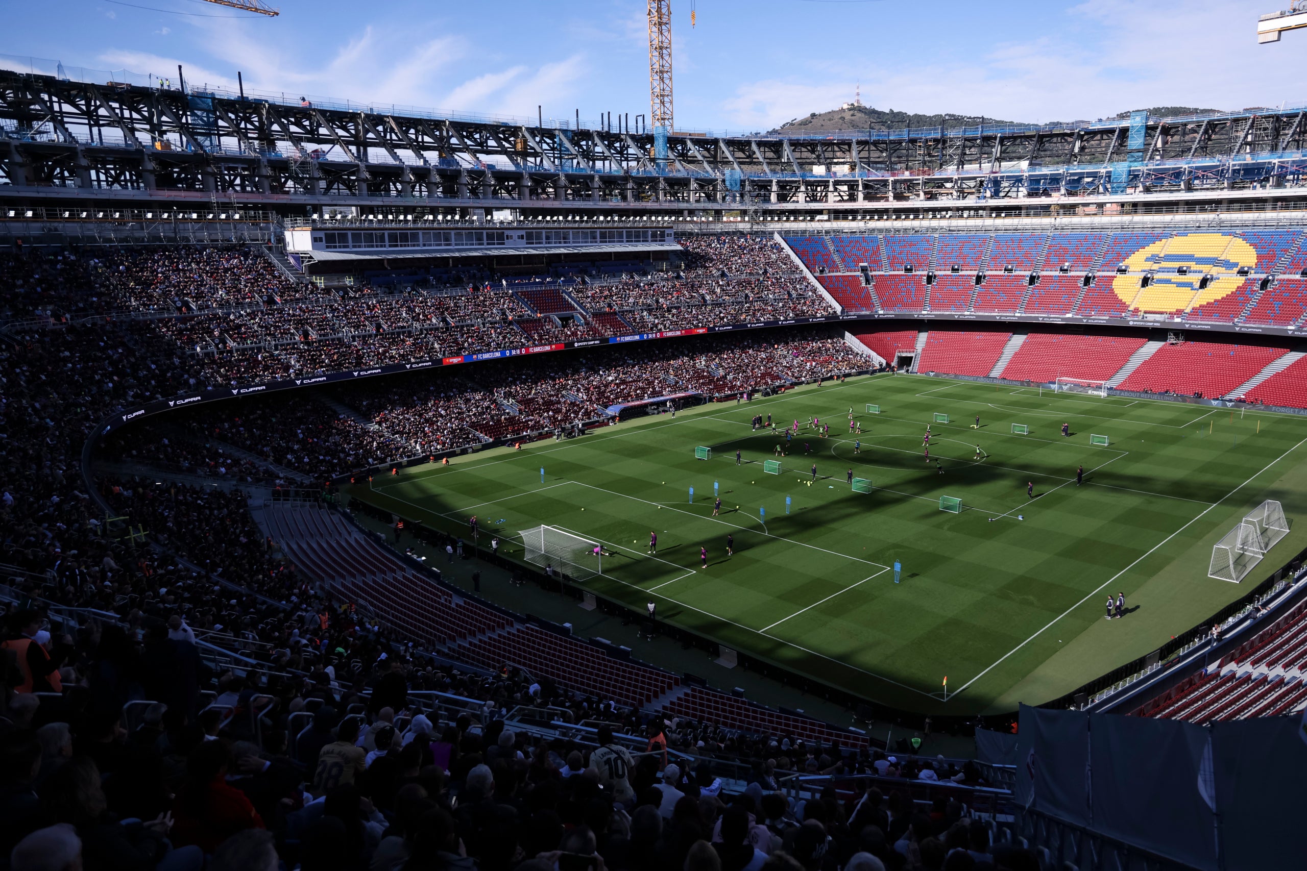 L'Spotify Camp Nou, el dia del retorn dels culers en l'entrenament de portes obertes | Món Esport